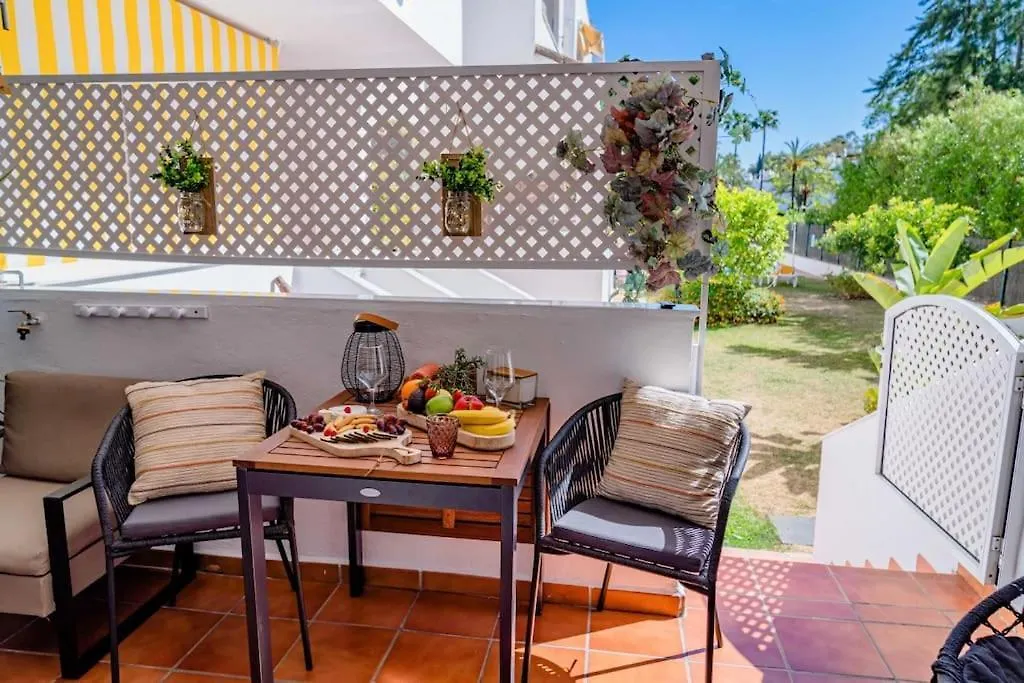 Golden Beach Apartment Elviria Марбелья 0*,